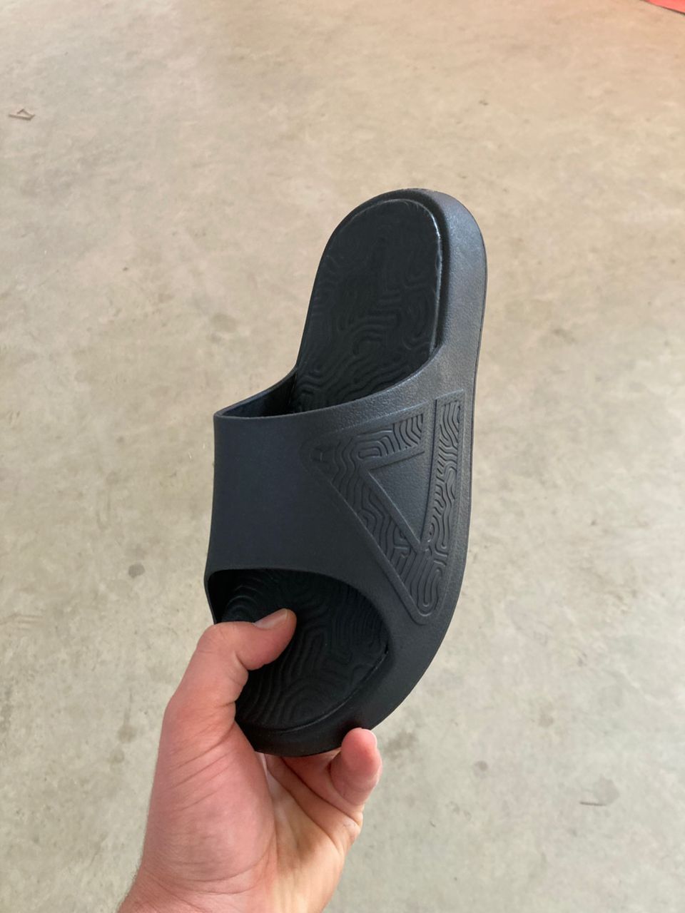 Peak Slipper – Image 2